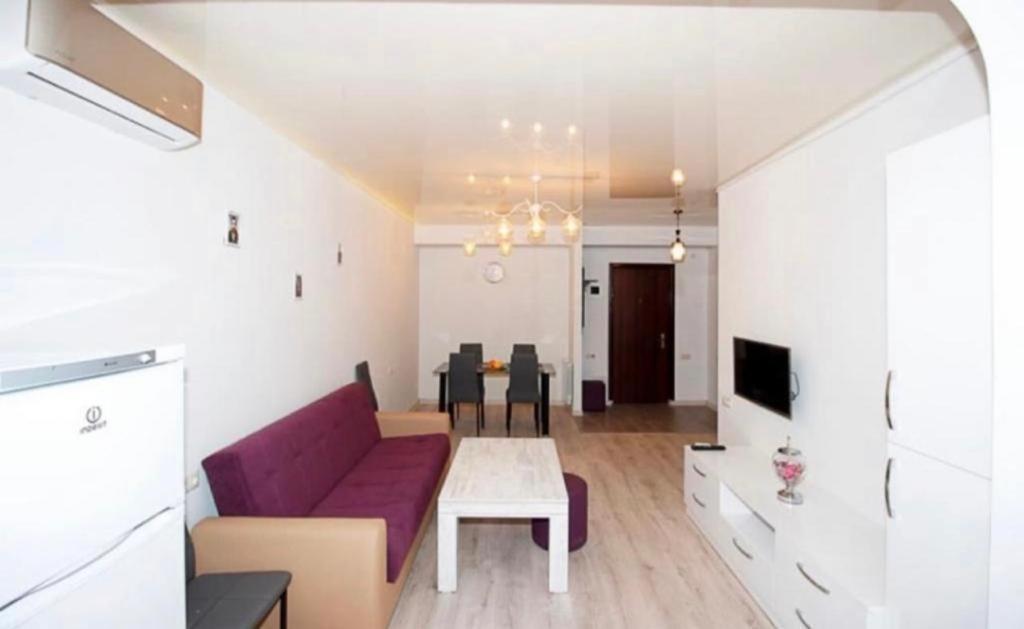 Excellent Apartment In The Republic Square Pushkin 3 Erivan Dış mekan fotoğraf